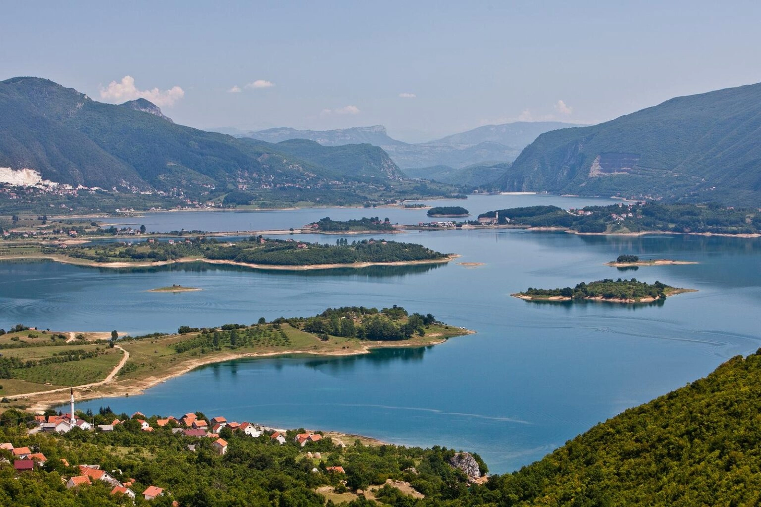 Pronađeno tijelo mladića iz Hrvatske koji se utopio u Ramskom jezeru